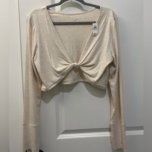 NWT crop top
